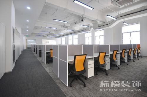 深圳办公室装修如何选择家具？