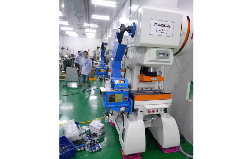 虹瑞冲床配妖精视频在线看污夹式妖精视频网站入口批量出机